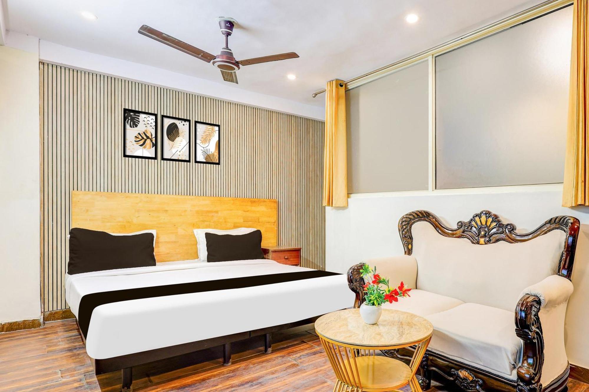 Hotel O Hari Nagar Ashram Nuova Delhi Esterno foto