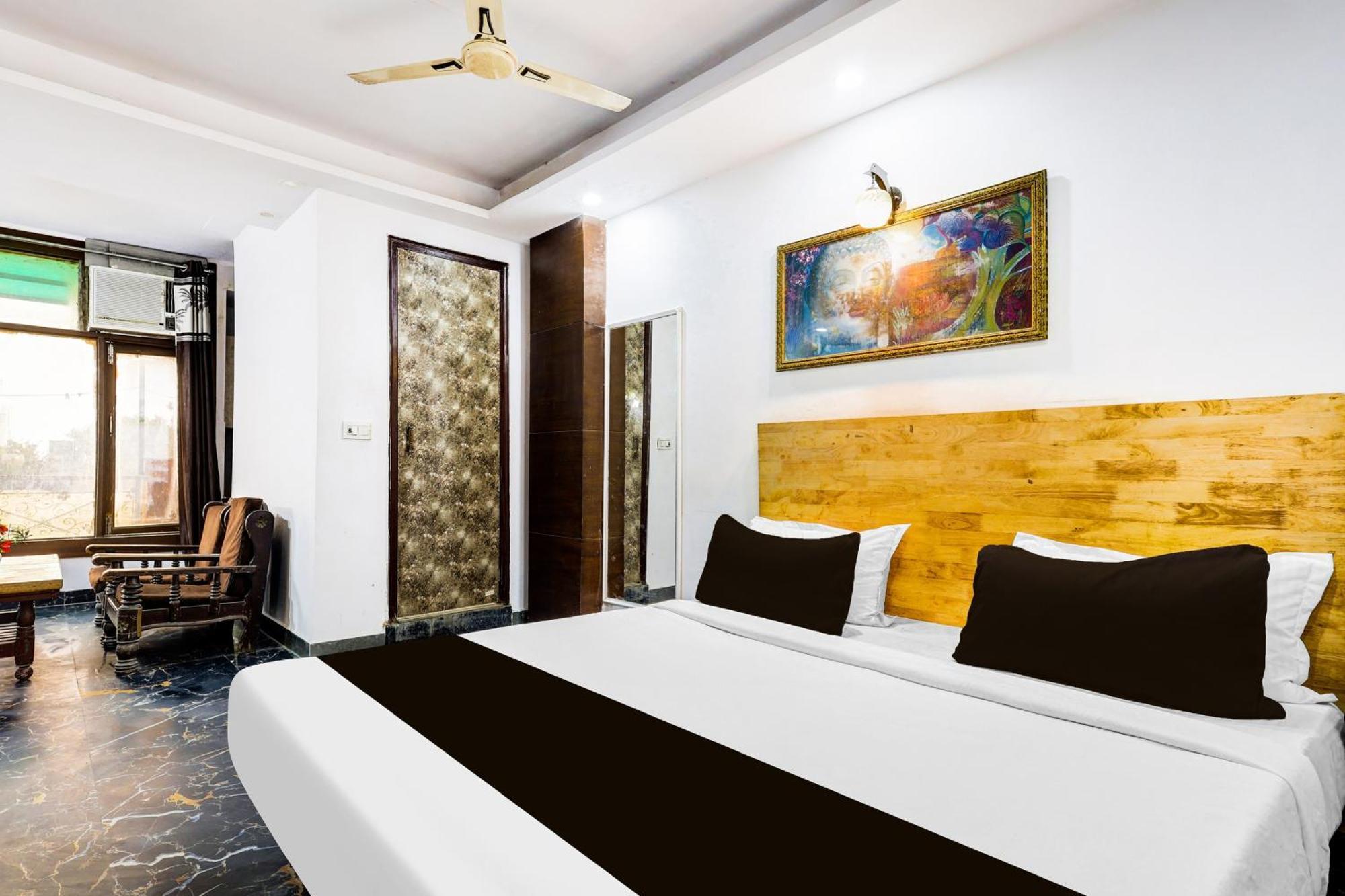 Hotel O Hari Nagar Ashram Nuova Delhi Esterno foto