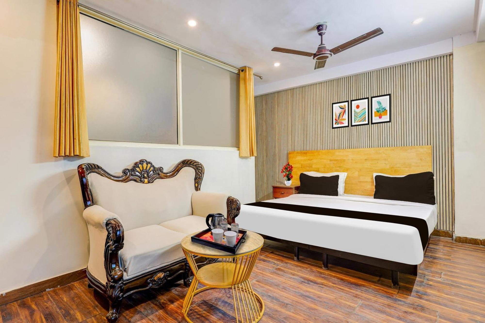 Hotel O Hari Nagar Ashram Nuova Delhi Esterno foto